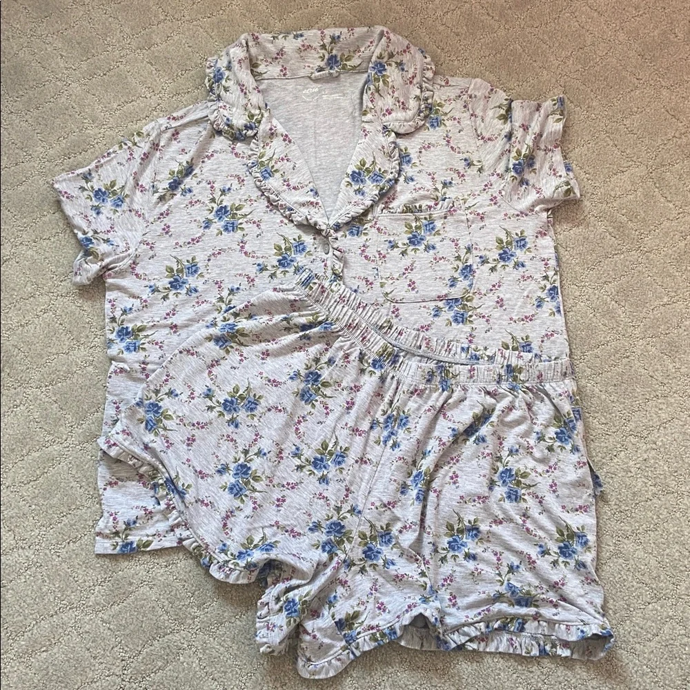 Aerie Real Soft Pajama set - Picture 2 of 6